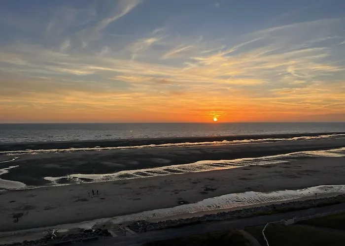 Les Pieds Presque Dans L'eau Apartment *
